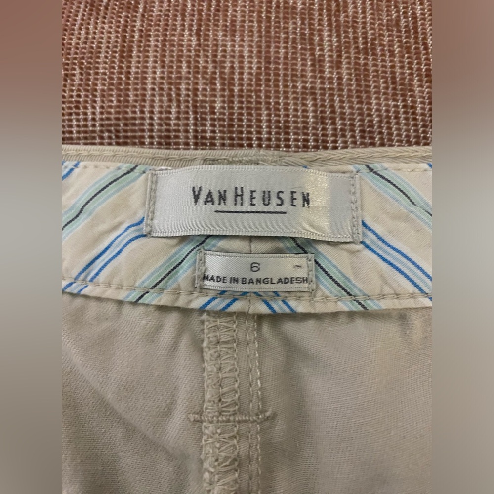 Women’s Casual Capris Size 6 - Picture 8 of 9
